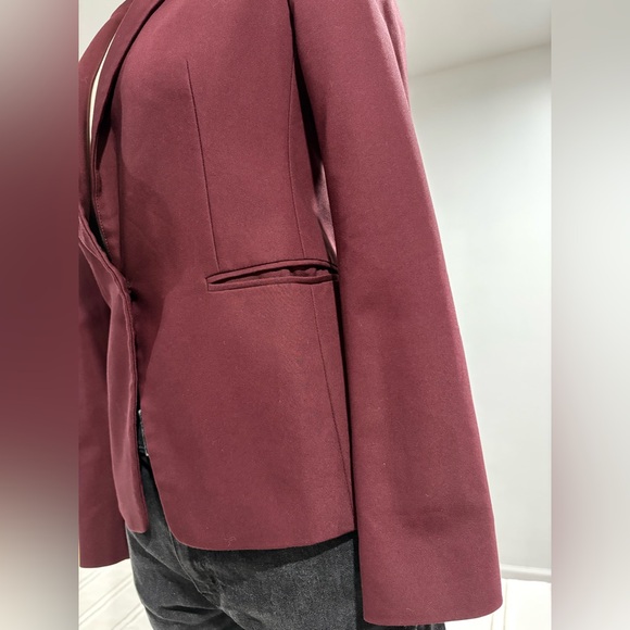 Express - Picture 4 of 4